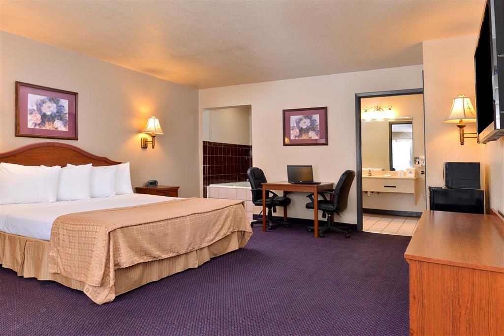 Quality Inn & Suites New Boston Room photo